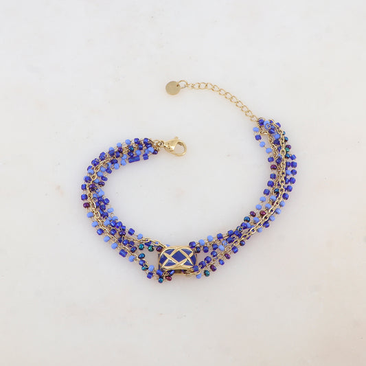 Bracelet trois rangs avec pâtes de verre et pièce émaillée style graphique