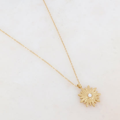 Collier avec pendentif fleur et nacre blanche (40+5CM)
