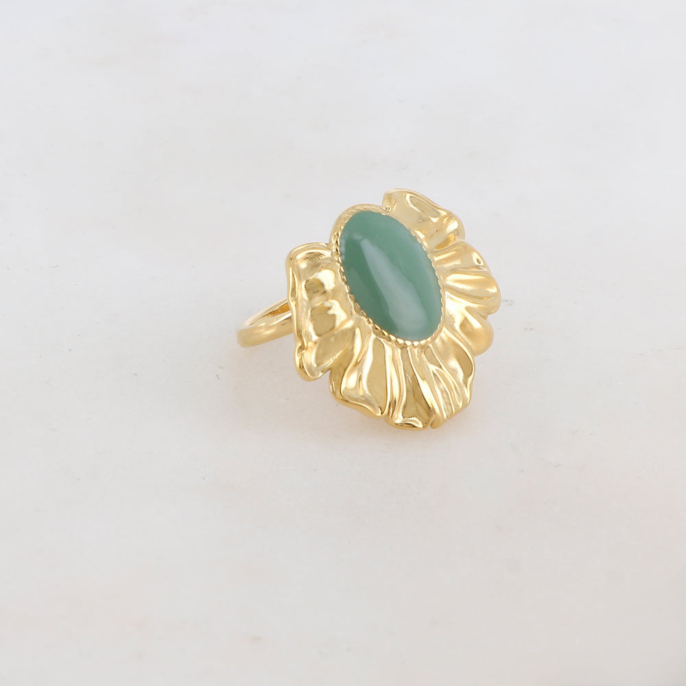 Bague avec feuille et pièce ovale émaillée - Vert