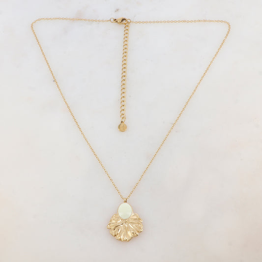Collier avec pièce ovale émaillée et feuille (40+7CM)