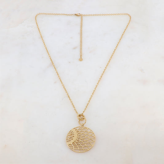Collier avec pendentif rond ajouré de façon graphique (60+10CM)