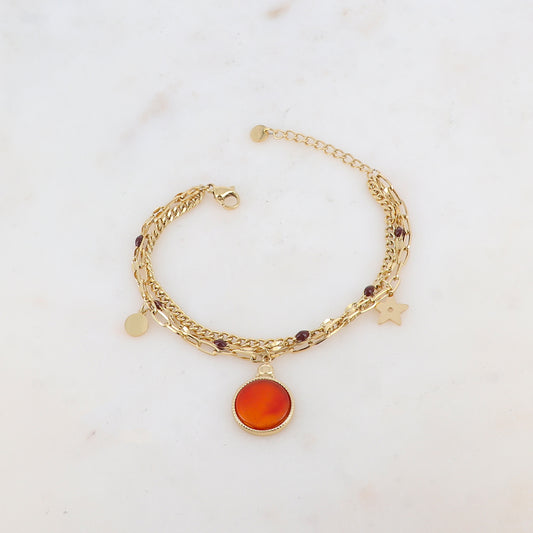 Bracelet trois rangs avec maille, pièces émaillées, 2 pampilles : ronde et étoile, pièce ronde sertie d'une pierre naturelle