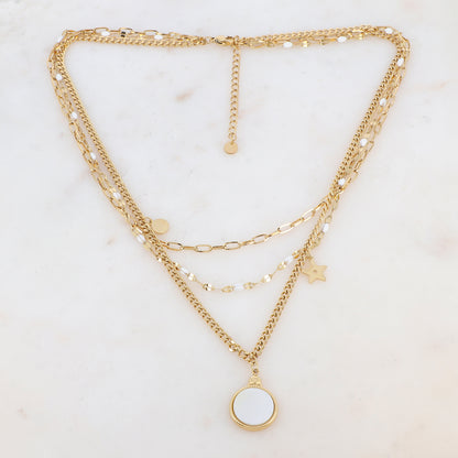 Collier 3 rangs avec maille, pièces émaillées, 2 pampilles : ronde et étoile, pendentif rond serti d'une nacre (40/42/44+5CM)