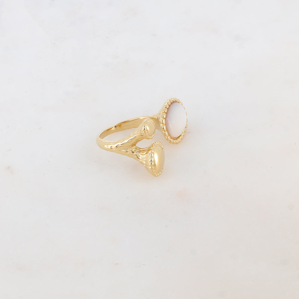 Bague avec 3 pièces ovales - Nacre