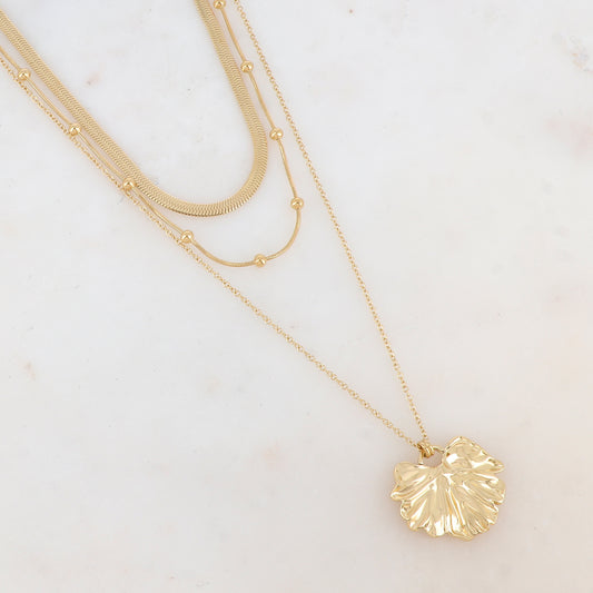 Collier 3 rangs avec maille, petites boules et pendentif feuille (38/44/55+7CM)