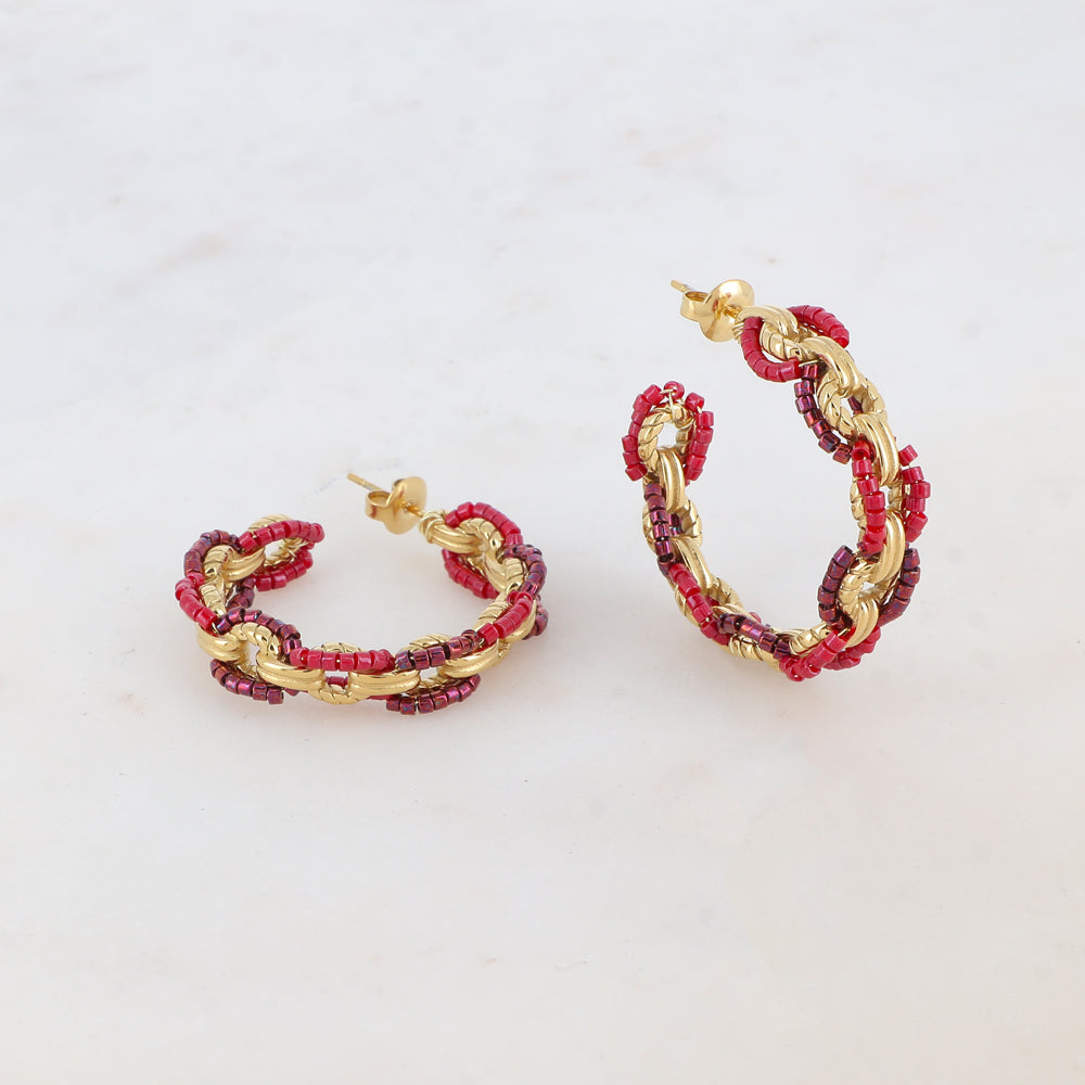 Créoles à puce style multi-ronds entrelacés avec des perles de rocailles 3,4 cm.