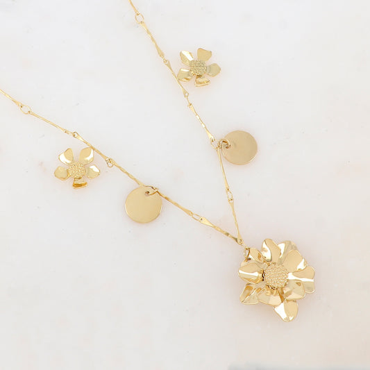Collier avec 3 fleurs et 2 pampilles lisses (39+7CM)