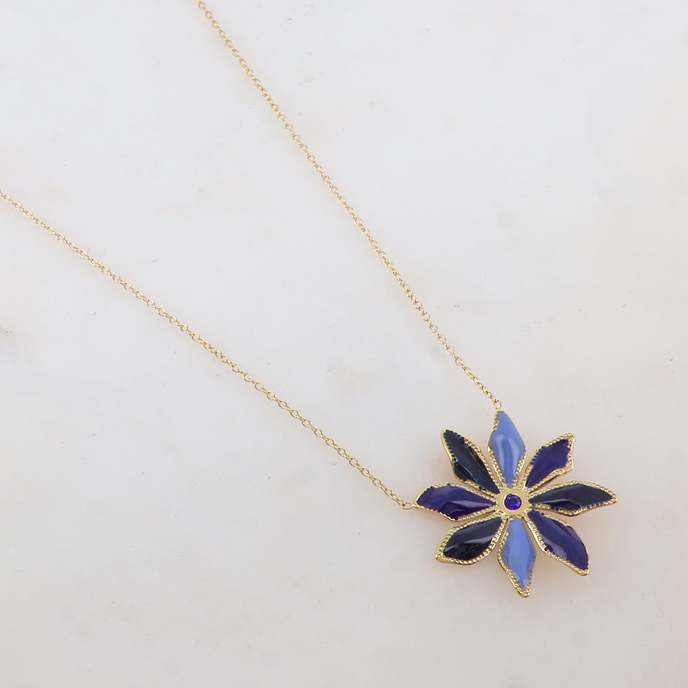 Collier avec pendentif fleur émaillée et strass (39+7CM)