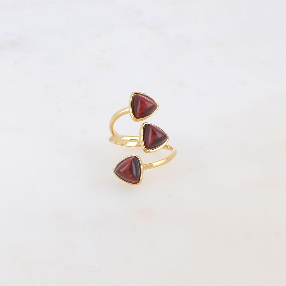 Bague fine et lisse triple rangs ornée de pierres naturelles - Œil de taureau