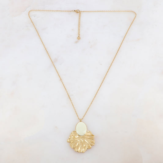 Sautoir avec pendentif feuillage émaillé (60+5CM)