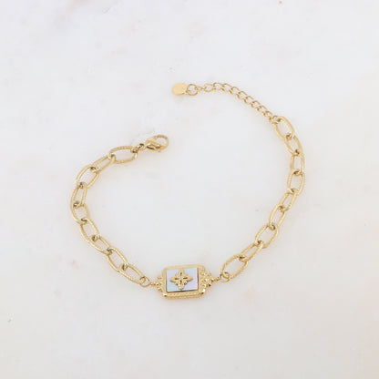 Bracelet en maille, pièce en forme géométrique, étoile et nacre