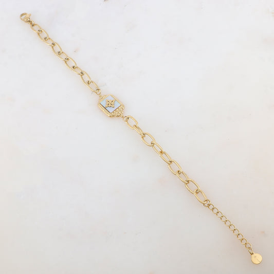 Bracelet en maille, pièce en forme géométrique, étoile et nacre