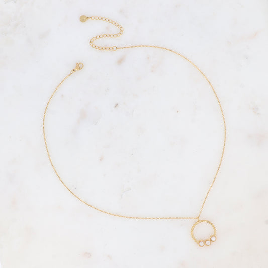 Collier avec pendentif rond et 3 petites pierres naturelles en jade blanche 38+7 cm