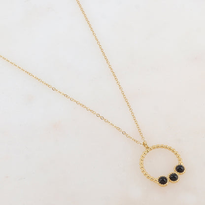 Collier avec pendentif rond et 3 petites pierres naturelles en onyx 38+7 cm
