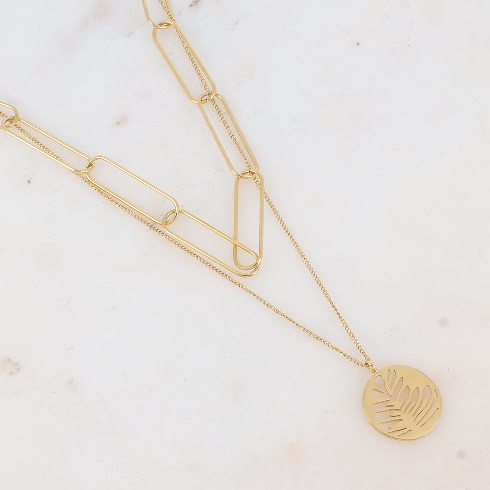 Collier deux rangs doré avec pastille martelée, ajourée façon feuille, bi-face 38/42+7 cm