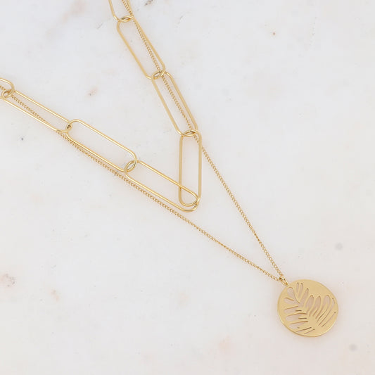Collier deux rangs doré avec pastille martelée, ajourée façon feuille, bi-face 38/42+7 cm