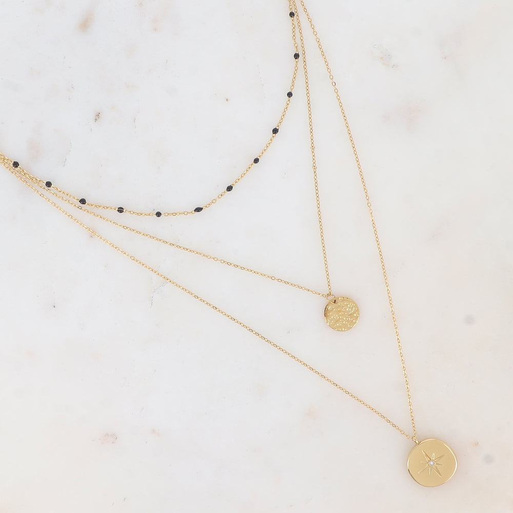Collier 3 rangs avec boules en émail noir, pampille martelée et pampille ornée d'une étoile et un strass blanc 38/44/54+7 cm