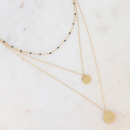 Collier 3 rangs avec boules en émail noir, pampille martelée et pampille ornée d'une étoile et un strass blanc 38/44/54+7 cm