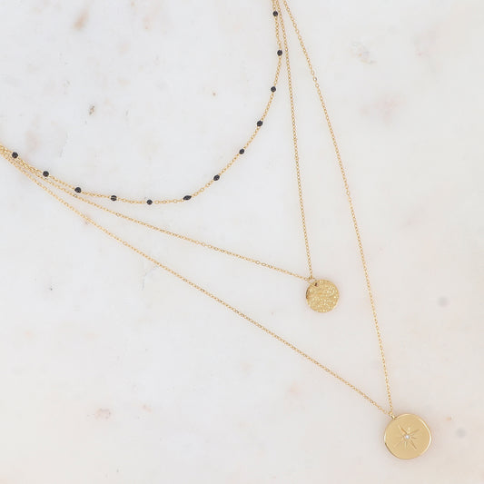 Collier 3 rangs avec boules en émail noir, pampille martelée et pampille ornée d'une étoile et un strass blanc 38/44/54+7 cm