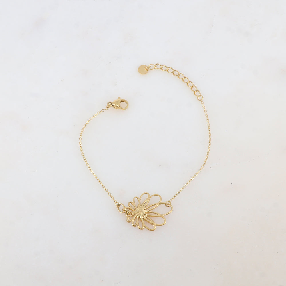 Bracelet avec pièce ajourée et motif étoile