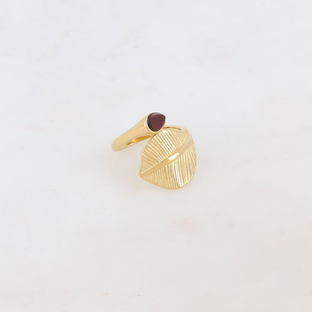 Bague fine avec feuille et pierre naturelle - Oeil de taureau