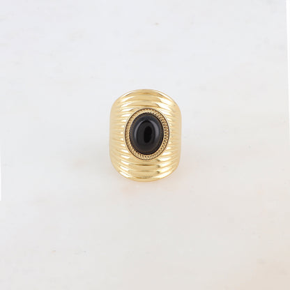 Bague avec rainures et pierre naturelle ovale - Onyx