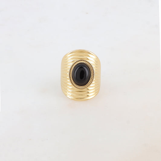Bague avec rainures et pierre naturelle ovale - Onyx