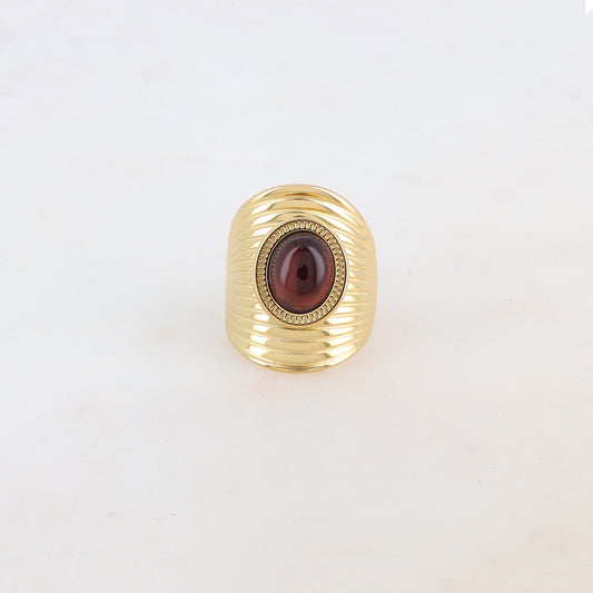 Bague avec rainures et pierre naturelle ovale - Oeil de taureau