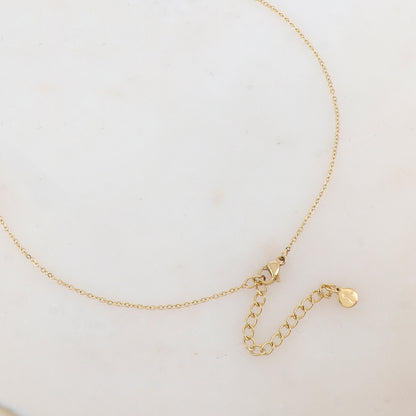 Collier avec pendentif cœur ajouré, pierre naturelle et strass (40+5CM)