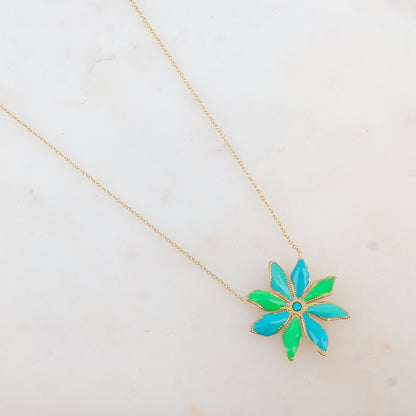 Collier avec pendentif fleur émaillée et strass (39+7CM)