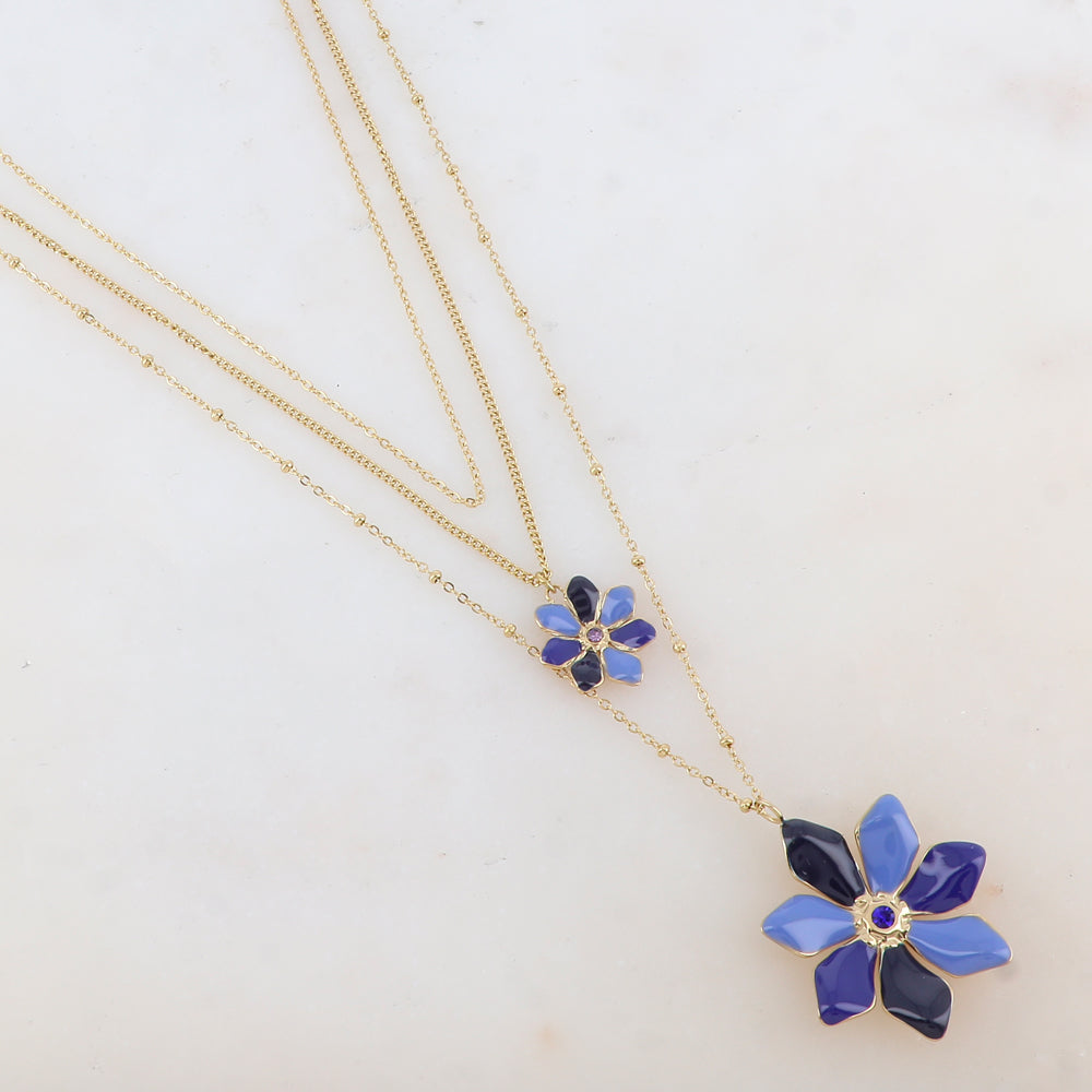 Collier trois rangs avec 2 pendentifs fleurs émaillées et strass (39/44/54+7CM)