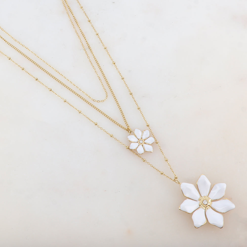 Collier trois rangs avec 2 pendentifs fleurs émaillées et strass (39/44/54+7CM)