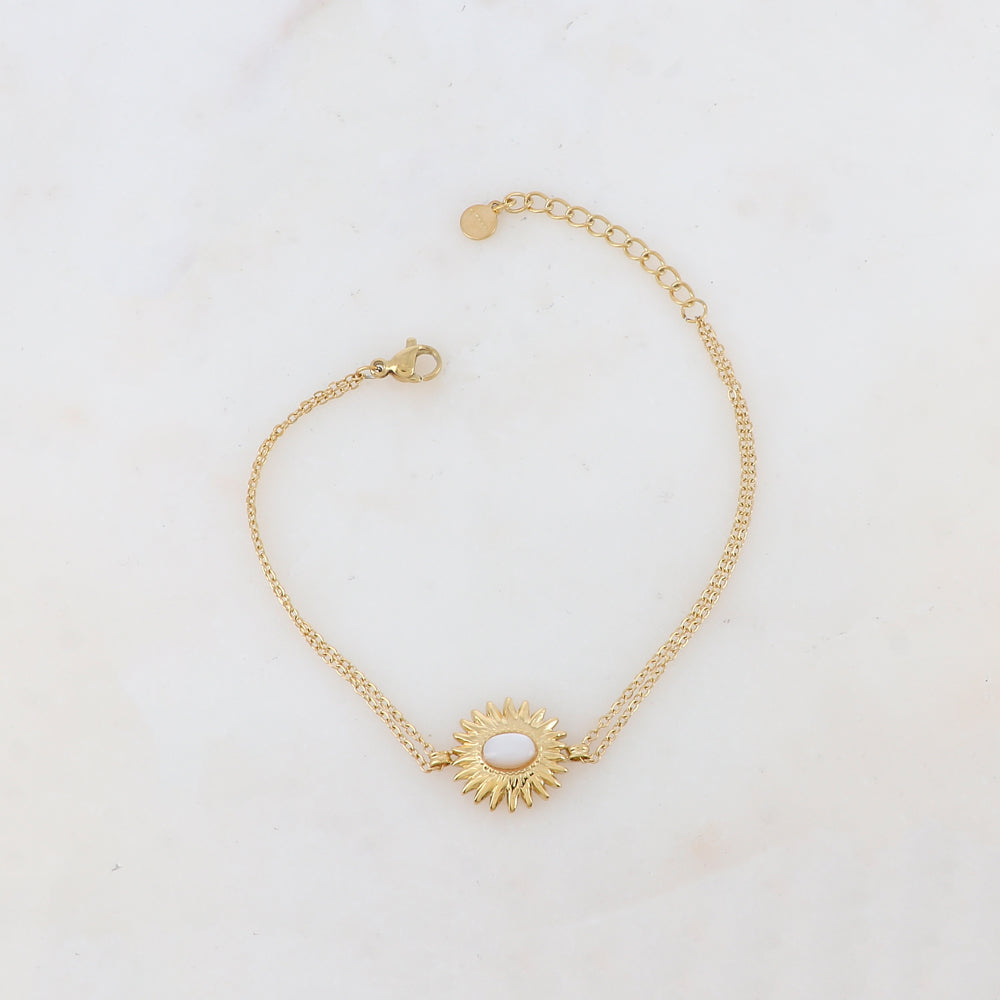 Bracelet 2 rangs avec pièce en forme de feuillage et nacre blanche
