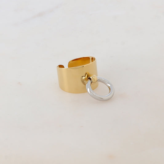 Bague lisse avecpampille anneau bicolore