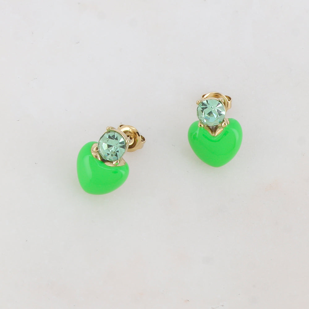 B.O à puce avec strass et cœur émaillé 1,1x 1,2 cm.