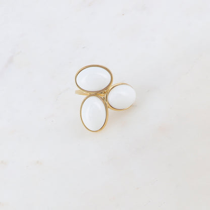 Bague fine ajustable avec 3 pièces ovales en acétate -Blanc