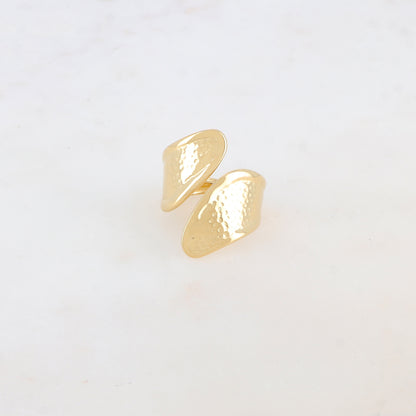 Bague ajustable avec motif multi-points et bordure lisse