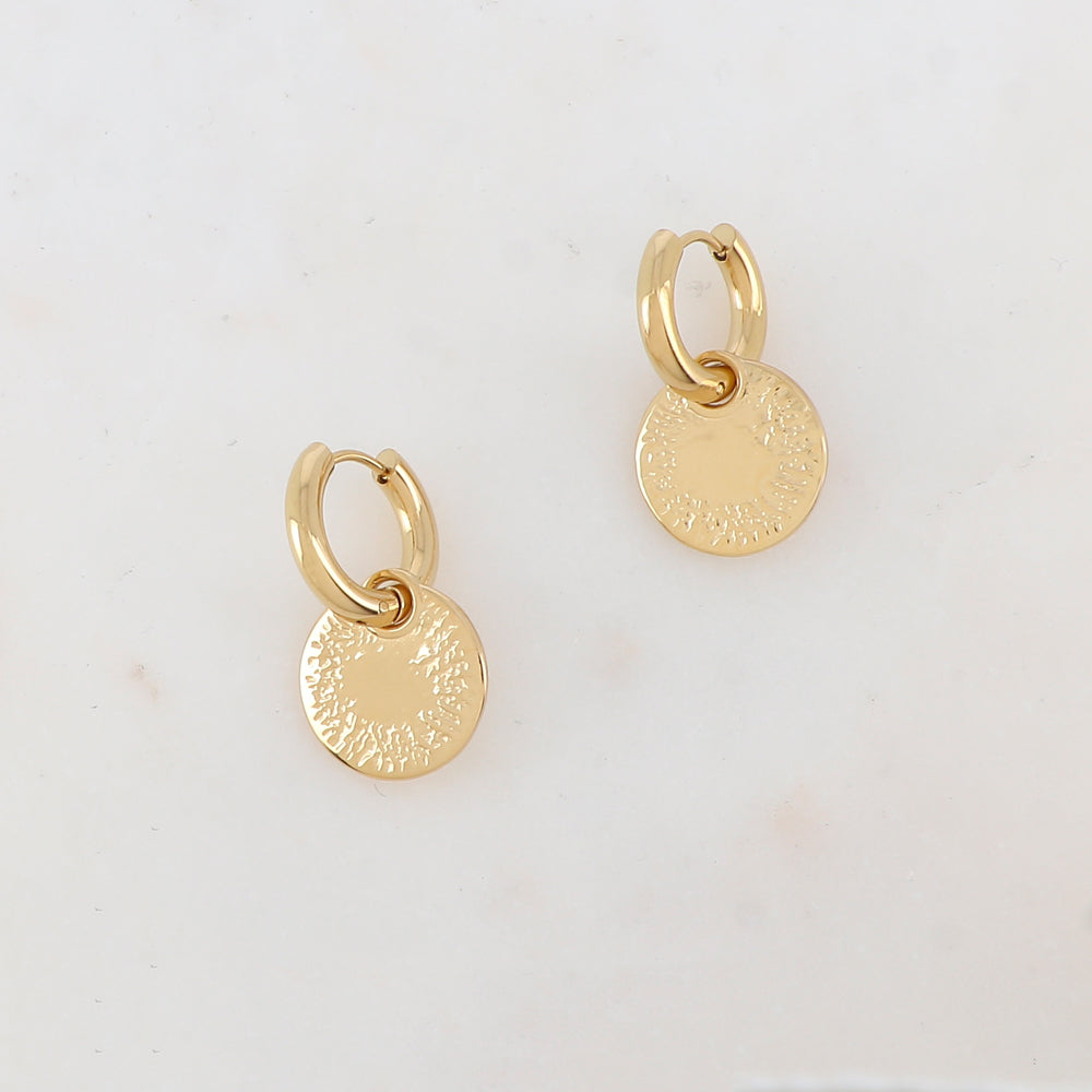 Créoles avec pendant rond, effet lisse et martelé1,6 x 2,7 CM.