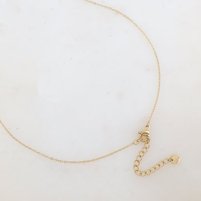 Collier avec pendentif rond lisse ajouré de façon arbre de vie (50+5CM)
