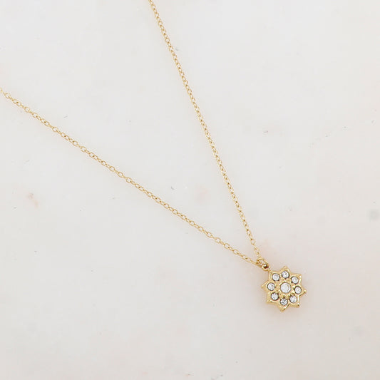 Collier avec pendentif fleur embelli de strass (40+5CM)
