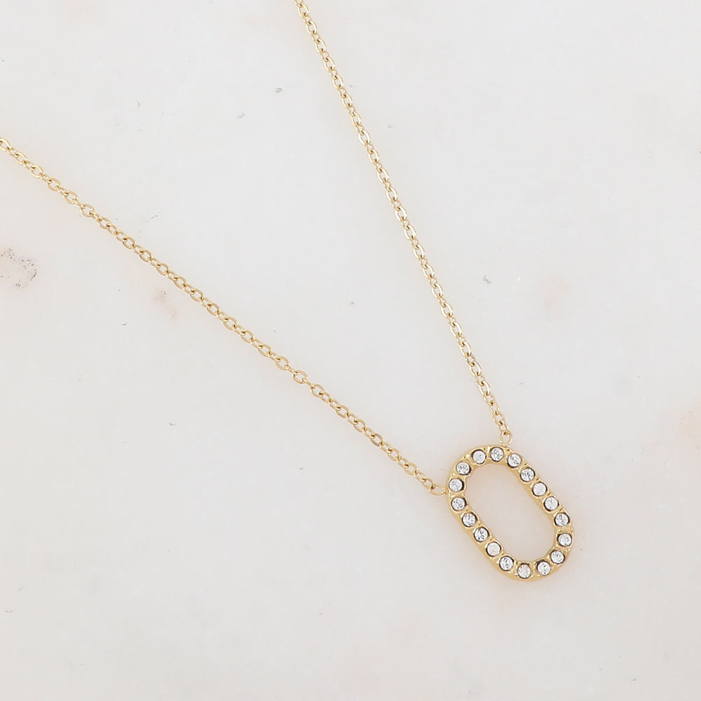 Collier avec pendentif anneau rectangulaire arrondi embelli de strass (40+5CM)