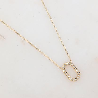 Collier avec pendentif anneau rectangulaire arrondi embelli de strass (40+5CM)