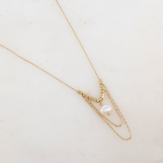 Collier avec chaînes tombantes, petites rondelles et perle d'eau douce (40+5CM)