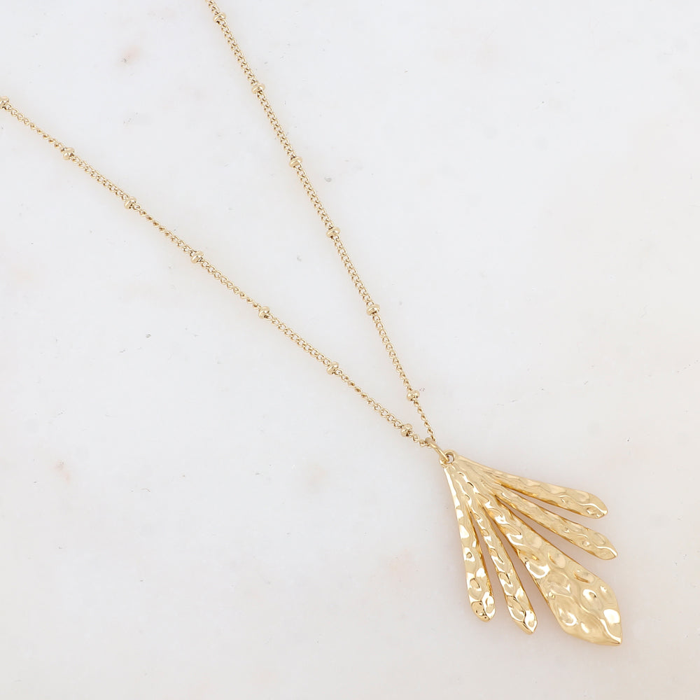 Collier avec pendentif martelé (45+5CM)