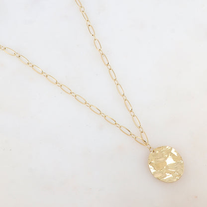 Collier en maille avec pendentif rond effet ondulé (45+5CM)