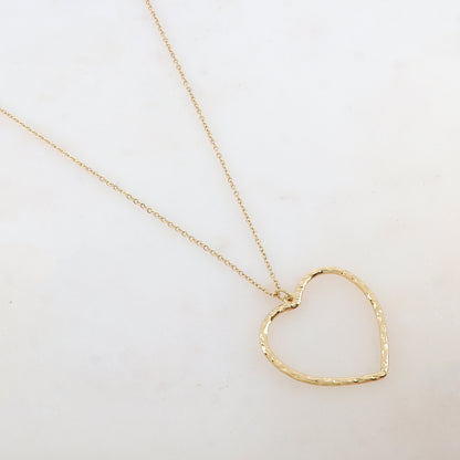 Sautoir avec pendentif cœur martelé (60+5CM)