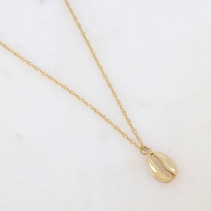Collier avec pendentif cauri (40+5CM)