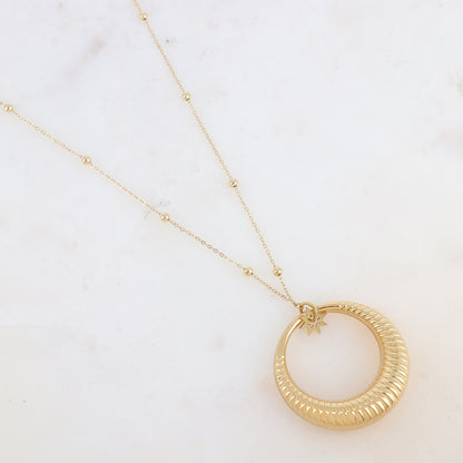 Sautoir avec pendentif anneau style bombé, pampille étoile (85+5CM)