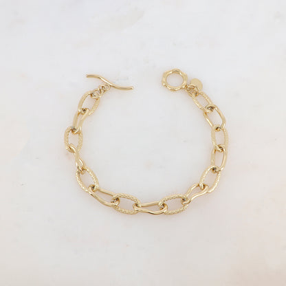 Bracelet à maillons martelés et lisses à fermoir T (toogle)