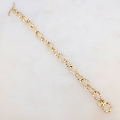 Bracelet à maillons martelés et lisses à fermoir T (toogle)